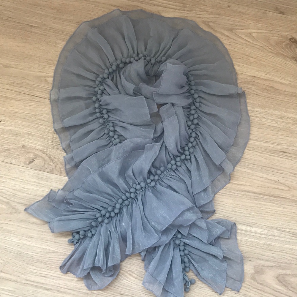 Alberto Vincelli 100% silk scarf